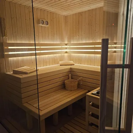 New Bombovi Dvori With Pool, Gym & Sauna * Privlaka (Zadar)